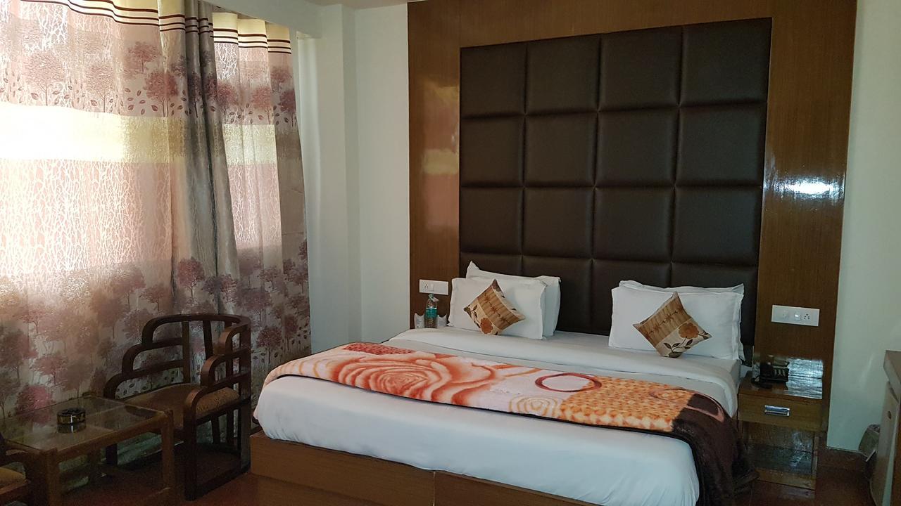 Hotel Ganges Rivera Haridwār Extérieur photo